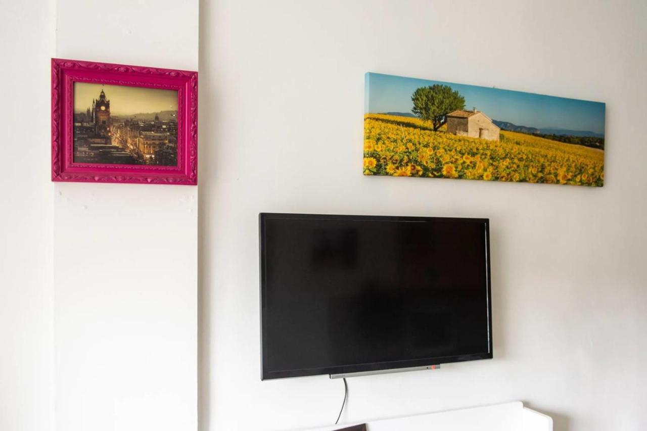 Guestready - Cosy Home 5 Minutes From Waverley! Edimburgo Esterno foto